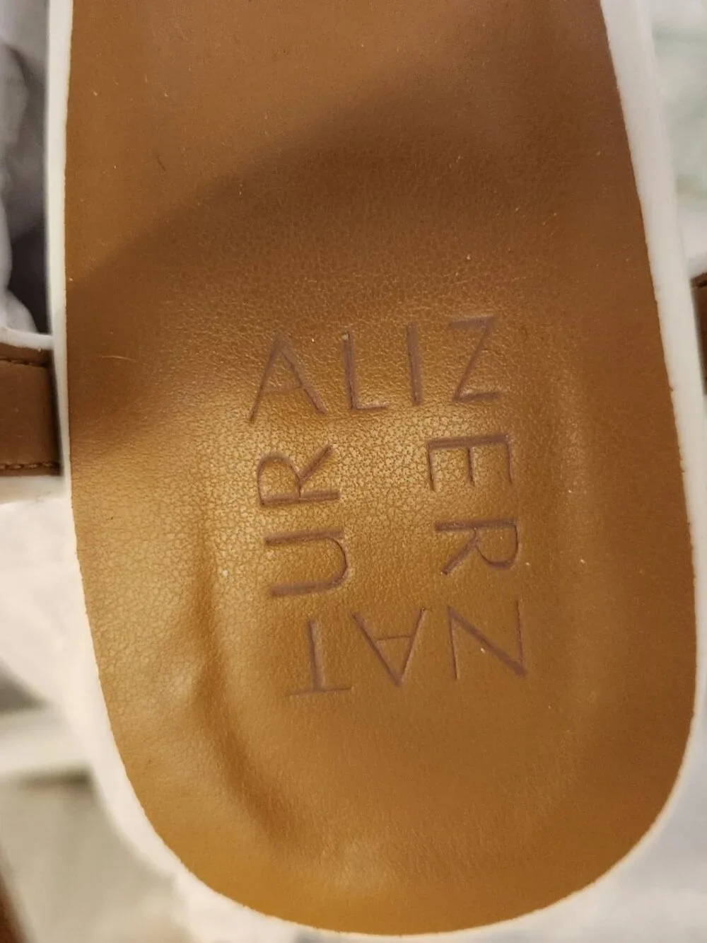Naturalizer White Leather 